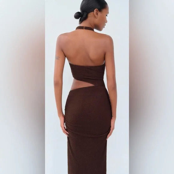 NWT ZARA TEXTURED CUT OUT DRESS - Picture 1 of 11